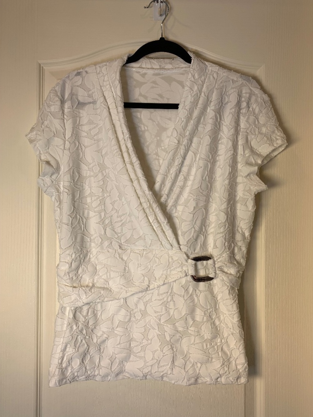 Textured Stretch Top Silver Buckle Empire Waist Flattering Short Sleeve XL